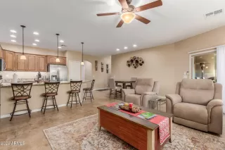 Photo #5: 6775526 Listing 