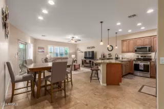 Photo #6: 6775526 Listing 