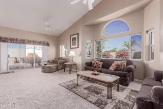 Photo #3: 6775674 Listing