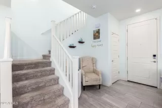 Photo #6: 6776091 Listing 