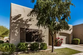 Photo #2: 6776103 Listing