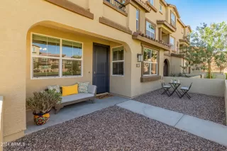 Photo #5: 6776170 Listing 