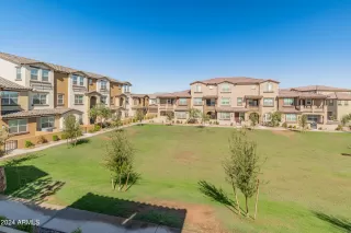 Photo #6: 6776170 Listing 