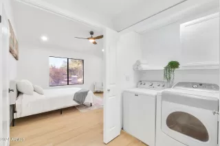 Photo #6: 6776209 Listing 