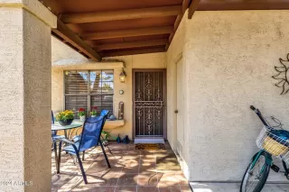 Photo #6: 6777606 Listing