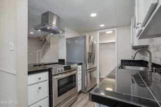 Photo #5: 6777712 Listing 