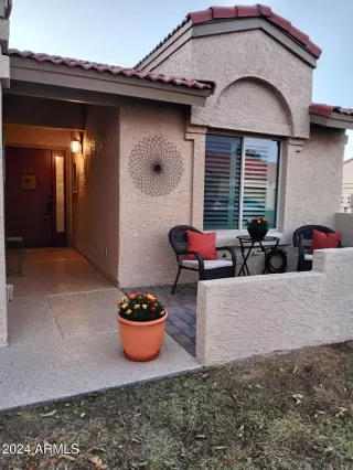 Photo #2: 6777738 Listing