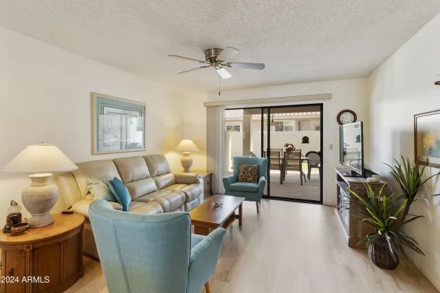 MLS: 6777766 Condo For Sale