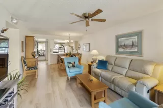 Photo #1: 6777766 Listing