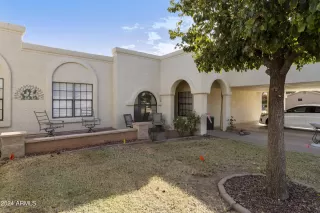 Photo #4: 6777766 Listing