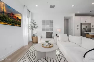 Photo #6: 6777804 Listing 