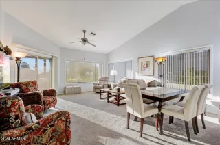 Photo #3: 6778452 Listing