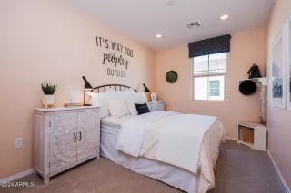 Photo #6: 6778530 Listing 