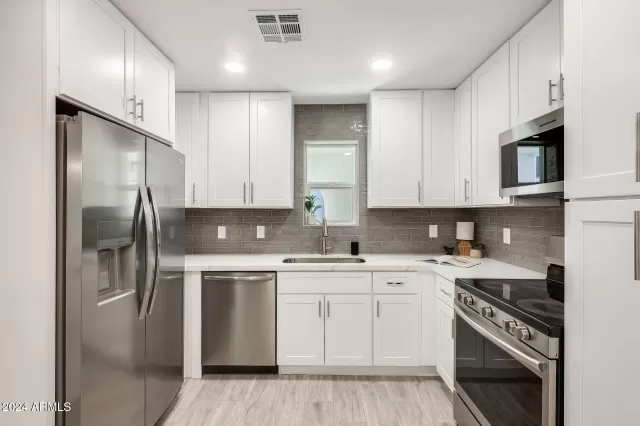 MLS: 6778670 Condo For Sale