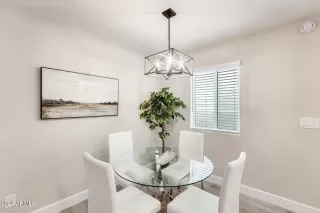 Photo #5: 6778670 Listing