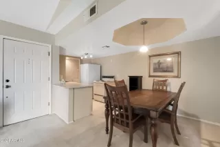 Photo #1: 6778802 Listing 