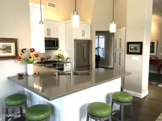 Photo #4: 6778848 Listing 