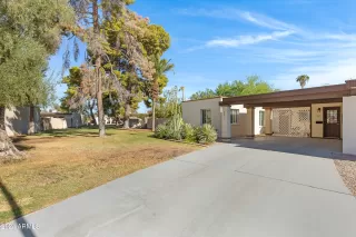 Photo #3: 6779017 Listing 