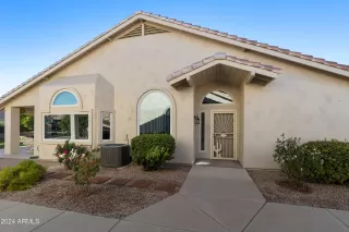 Photo #3: 6779300 Listing