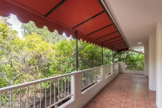 Photo #2: 6779332 Listing