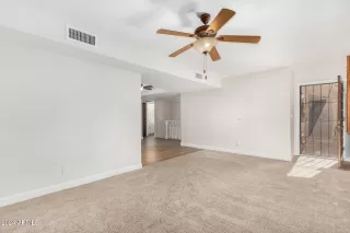 Photo #4: 6779886 Listing 