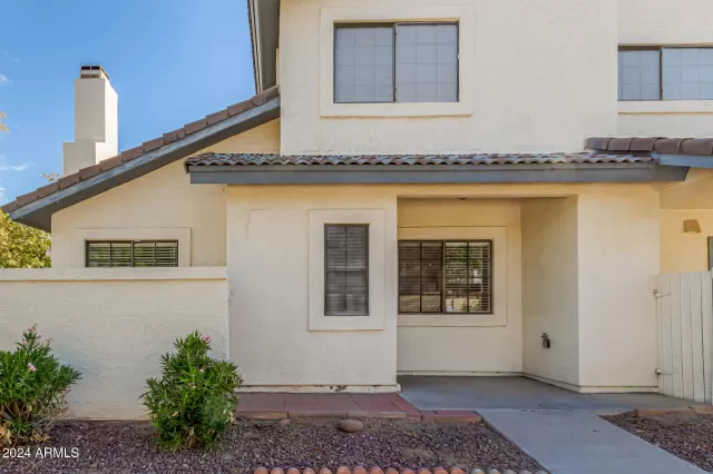 MLS: 6780180 Condo For Sale