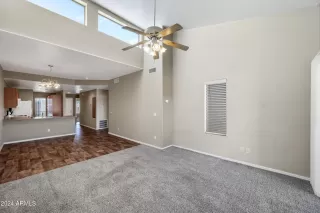 Photo #5: 6780230 Listing