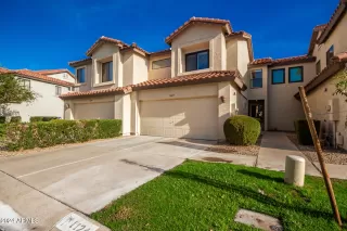 Photo #1: 6780349 Listing