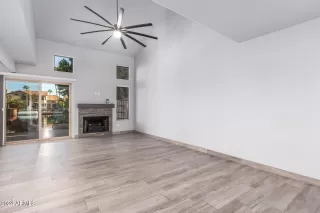 Photo #2: 6780349 Listing