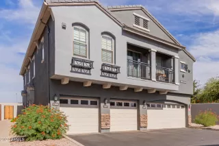 Photo #1: 6780459 Listing