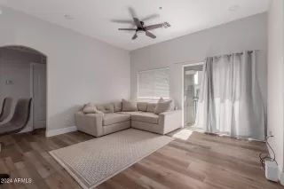 Photo #3: 6780459 Listing