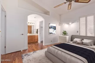 Photo #3: 6780831 Listing