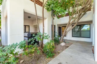 Photo #2: 6780872 Listing 