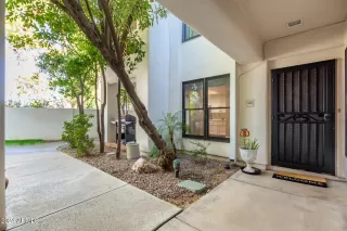 Photo #4: 6780872 Listing 