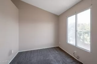 Photo #1: 6781031 Listing 