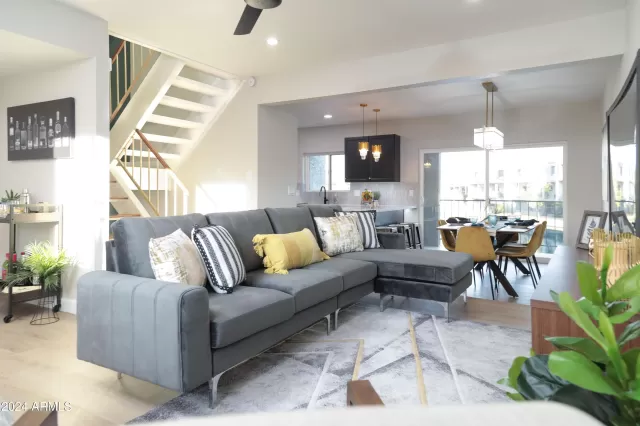 MLS: 6781430 Condo For Sale