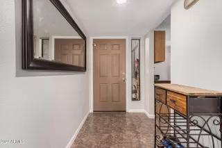 Photo #5: 6781960 Listing 