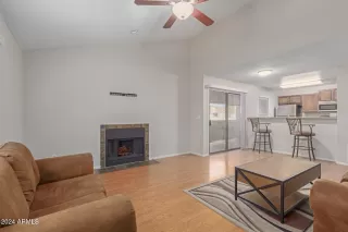 Photo #2: 6782078 Listing 