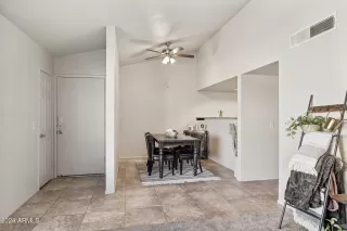 Photo #3: 6782089 Listing 