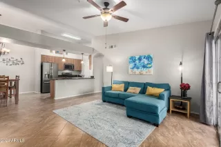 Photo #5: 6782183 Listing