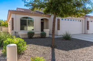 Photo #6: 6782474 Listing