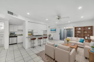 Photo #1: 6782663 Listing