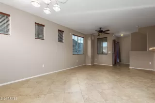 Photo #4: 6783323 Listing