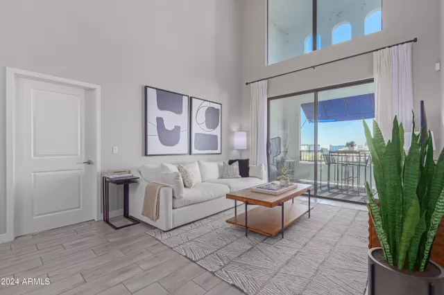 MLS: 6783338 Condo For Sale