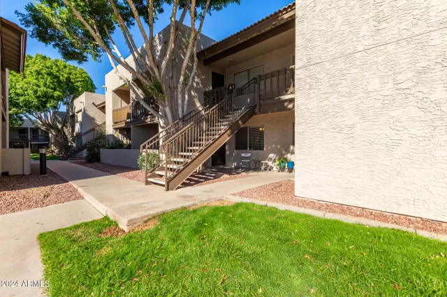 MLS: 6783490 Condo For Sale