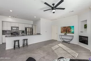 Photo #6: 6783859 Listing 