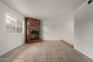 Photo #6: 6783880 Listing