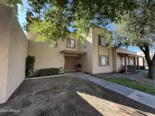 Photo #1: 6783886 Listing 