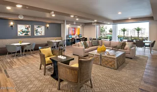 Photo #5: 6783927 Listing