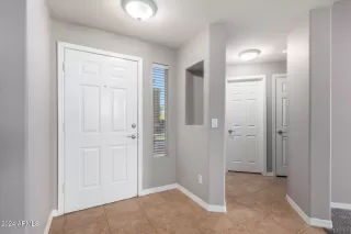 Photo #3: 6784021 Listing 